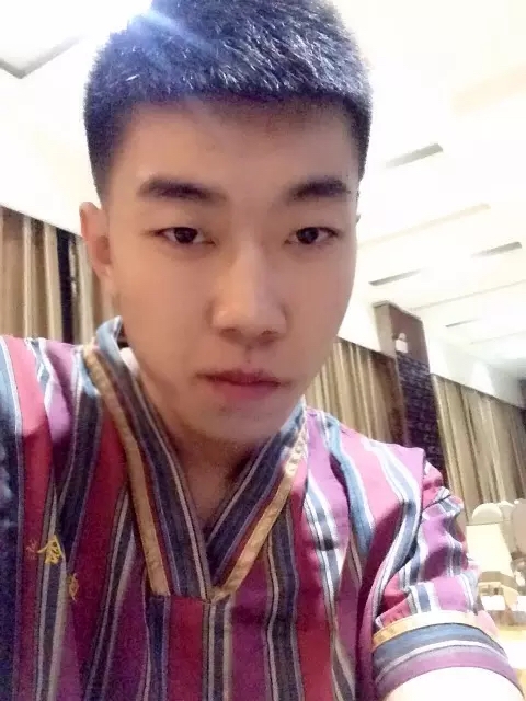 人间正道是沧桑的第一张照片--新疆上门女婿服务网