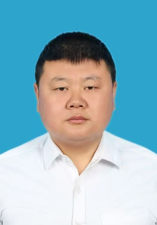 井底之蛙的第一张照片--新疆上门女婿服务网